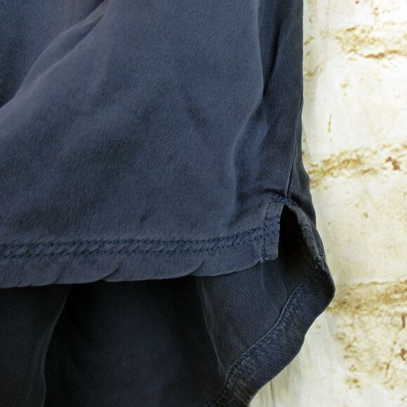 Quince Pajama Shorts Women M Navy Blue 100% Washable Mulberry Silk Pull On $125 - Picture 5 of 11